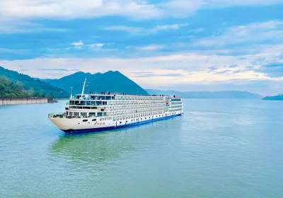宜昌到重庆三峡豪华游船预定指南 长江三峡旅游游船票多少钱？
